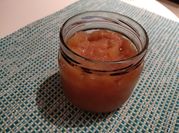 Una foto de compota de manzana con edulcorante