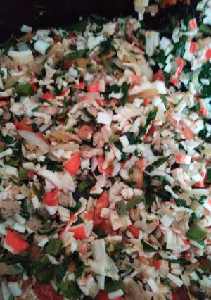 Una foto de Surimi y atún para empanadas