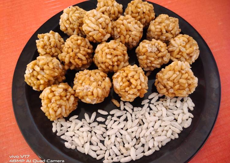 Puffed rice laddu