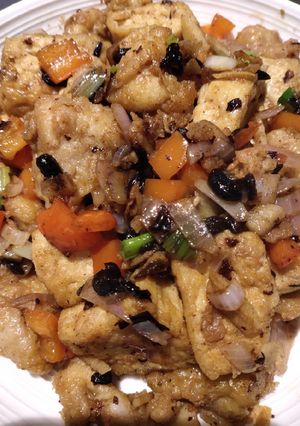 A picture of Tofu in Black Bean Sauce.