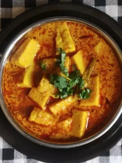A picture of Dhokli Nu Shake.