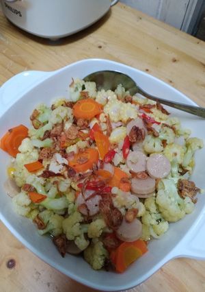 Foto resep Cah Brokoli Jagung Manis Wortel Sosis Pedas