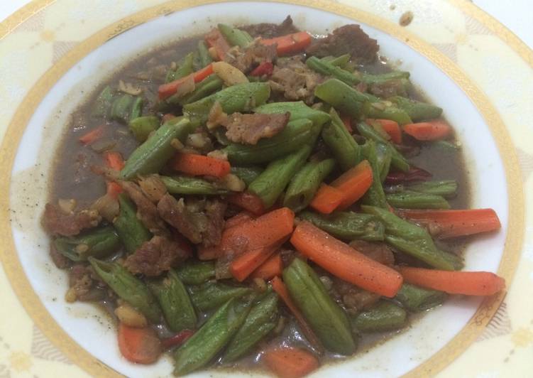 Proses Membuat Daging lada hitam tumis sayur Lezat