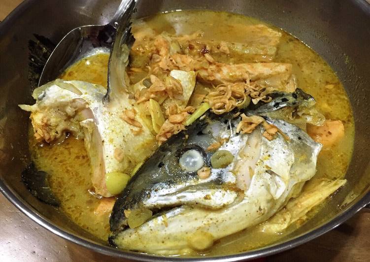 Resep Gulai Kepala Salmon Lezat