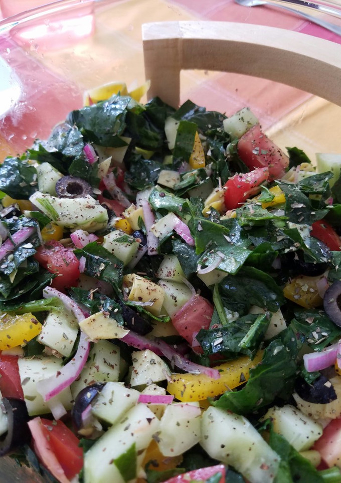 Una foto de Ensalada de colores