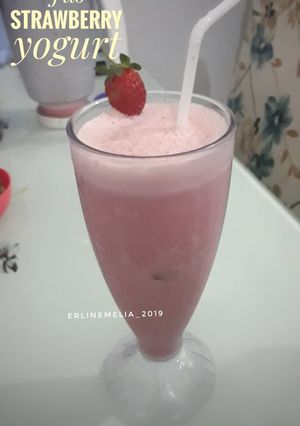 Foto resep Jus Strawberry Yogurt