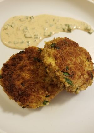 A picture of Super Easy Salmon Patties.