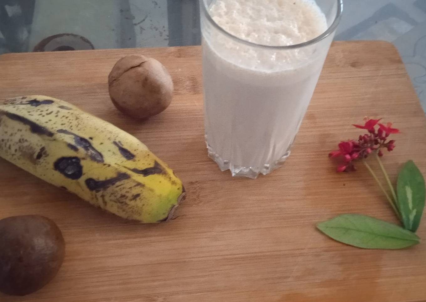 Chikoo and Banana Shake