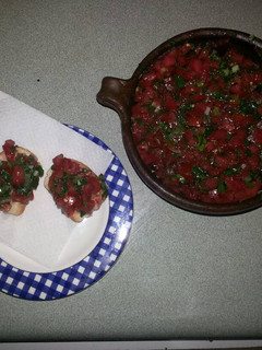 Una foto de Pebre chileno