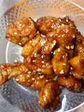Ayam goreng korea. honey and spicy korean fried chicken