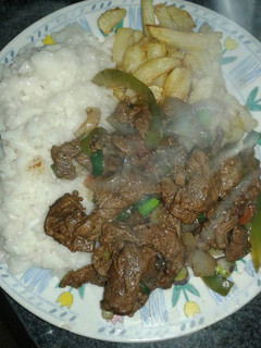 Una foto de Lomo saltado