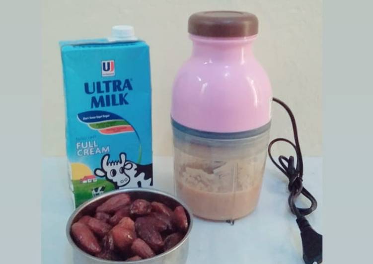 Cara Gampang Menyiapkan Susu Kurma (jus susu kurma) yang Enak