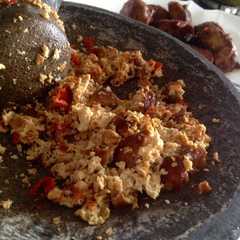 Sambel Bawang Tahu Bacem রেসিপির প্রধান ছবি