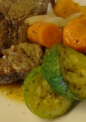 Una foto de Bife de Ternera con hortalizas