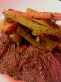 Cuadril a la cacerola en ajillo con verduras 
