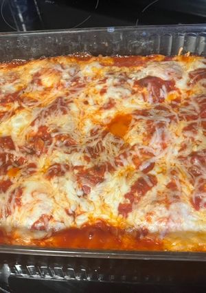 A picture of Quick & Easy Frozen ravioli lasagna.