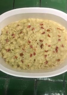 Una foto de PASTA CON PAPA Y TOCINO 🥓