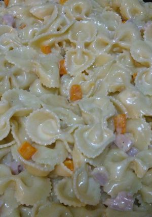 Una foto de Fideos Moñitos a la Crema
