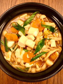 🏅雪白菇燴豆腐 的食譜成品照片