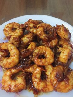 Hình của món Tôm rim xì dầu.