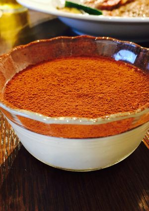 Hình của món Tiramisu kiểu dễ cho người mới làm bánh.
