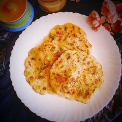 A picture of Rava uttapam.