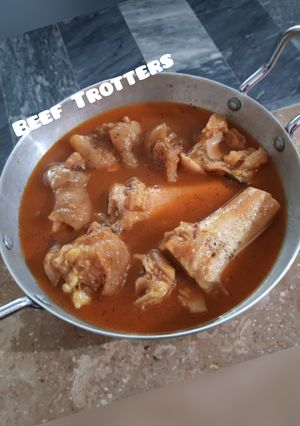 A picture of Beef Trotters.