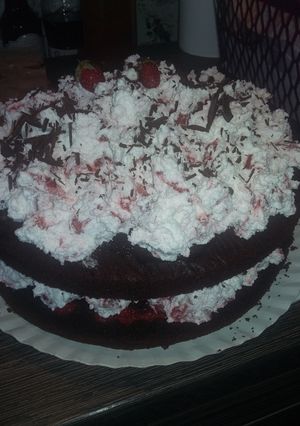 Csokoládés epertorta recept fotója
