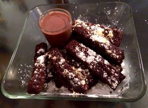 Una foto de Deditos de Tofu con Chocolate Picante