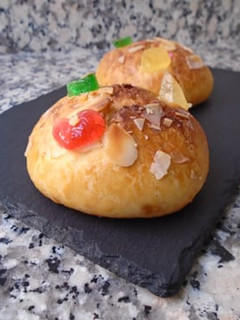 Una foto de Bollitos de roscón de Reyes
