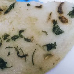A picture of White Rice Pancake.