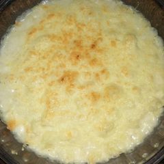 Cheesy and creamy baked pasta (white sauce) A picture of Cheesy and creamy baked pasta (white sauce).