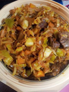 A picture of Cabbage sauce.