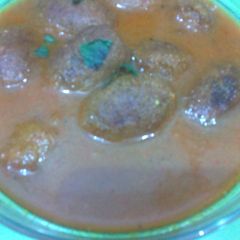 A picture of Egg Curry.