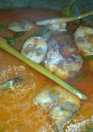 Foto resep Ikan tenggiri kesukaan papa dan suamiku