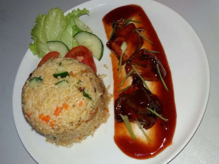 Bagaimana Menyiapkan Mediteranian Rice with BBQ Chicken yang Lezat Sekali