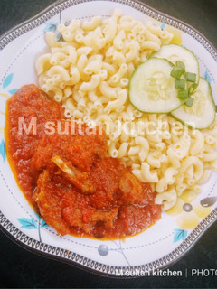 A picture of Macaroni and stew.