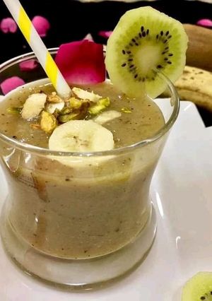 A picture of Banana Kiwi Smoothie.