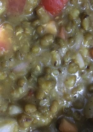 A picture of Moong chaat.
