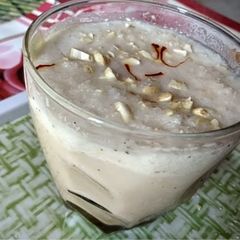 A picture of Special Mathura Ke Pede Wali Lassi.