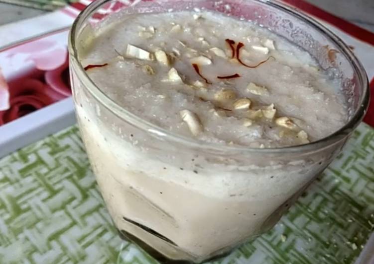 Recipe of Super Quick Homemade Special Mathura Ke Pede Wali Lassi