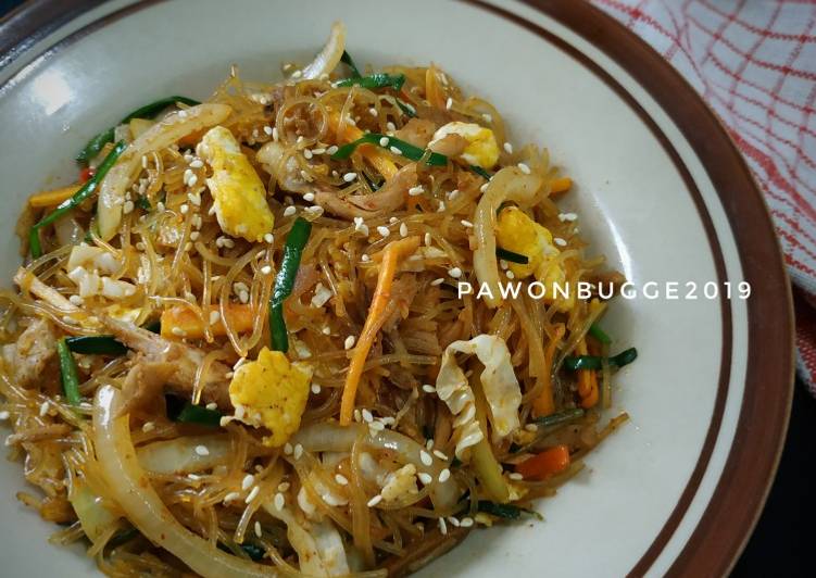 Bagaimana Membuat 9.22 Japchae Bihun Goreng Korea yang Lezat