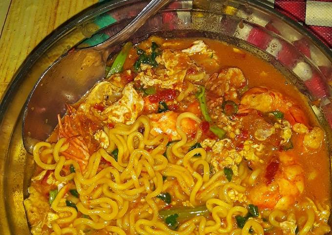 Resep Mie Kuah Udang Spesial Pedass😋🤤 Oleh Suryani - Cookpad