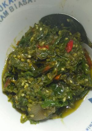 Foto resep Sambal cabe hijau / sambal hijau padang