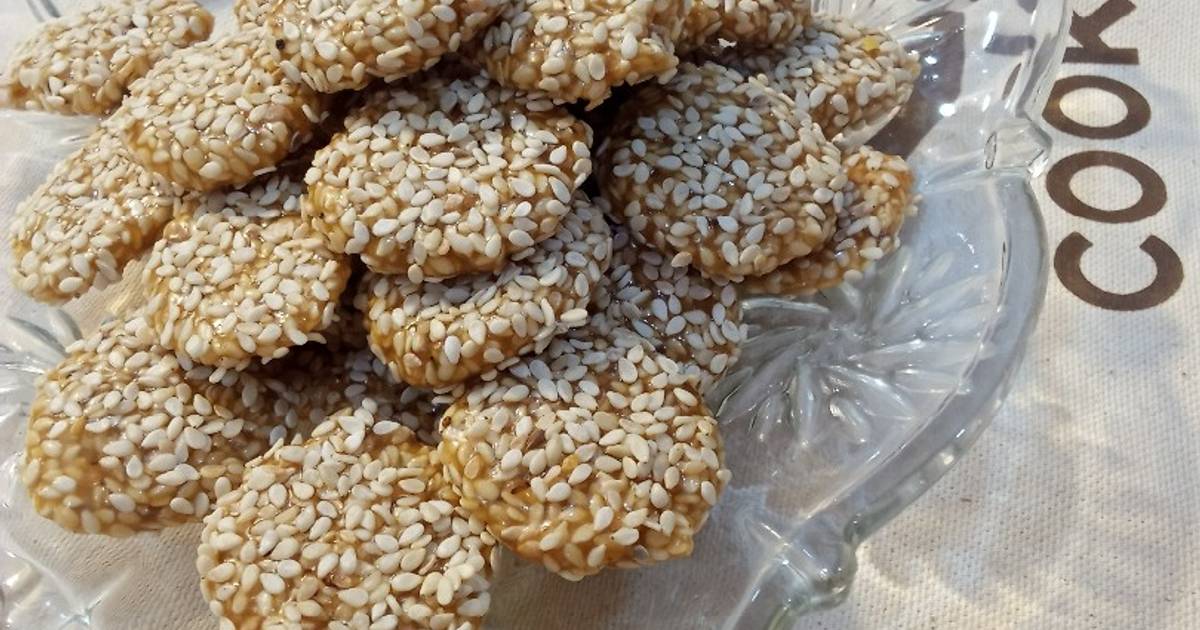 تل والی ریوڑی. sesame seeds toffee Recipe by Noor Ul Ann Cookpad