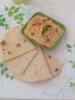 Una foto de Hummus