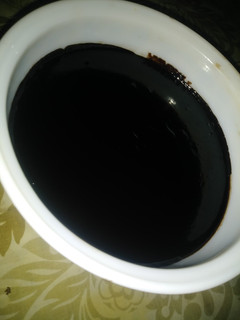A picture of Chocolate sauce.