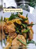 Ayam goreng rempah daun kari