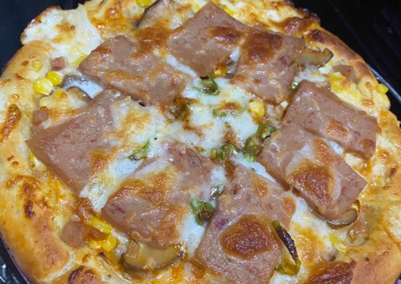 Pizza kornet dengan oven