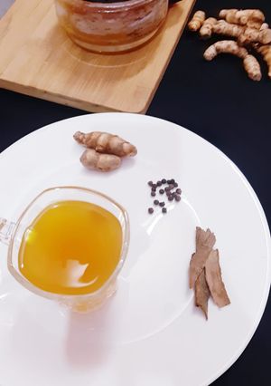 হলদি চা (raw turmaric tea recipe in bengali) রেসিপির প্রধান ছবি